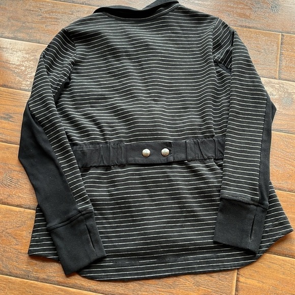 COPY - Cabi Sprint Track Jacket - Size Large. Style 3378 - Picture 8 of 14